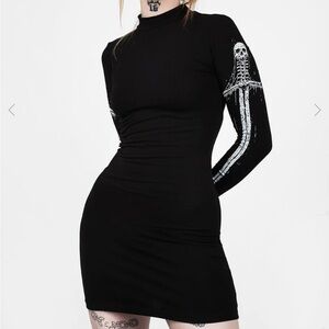 Bodycon black dress